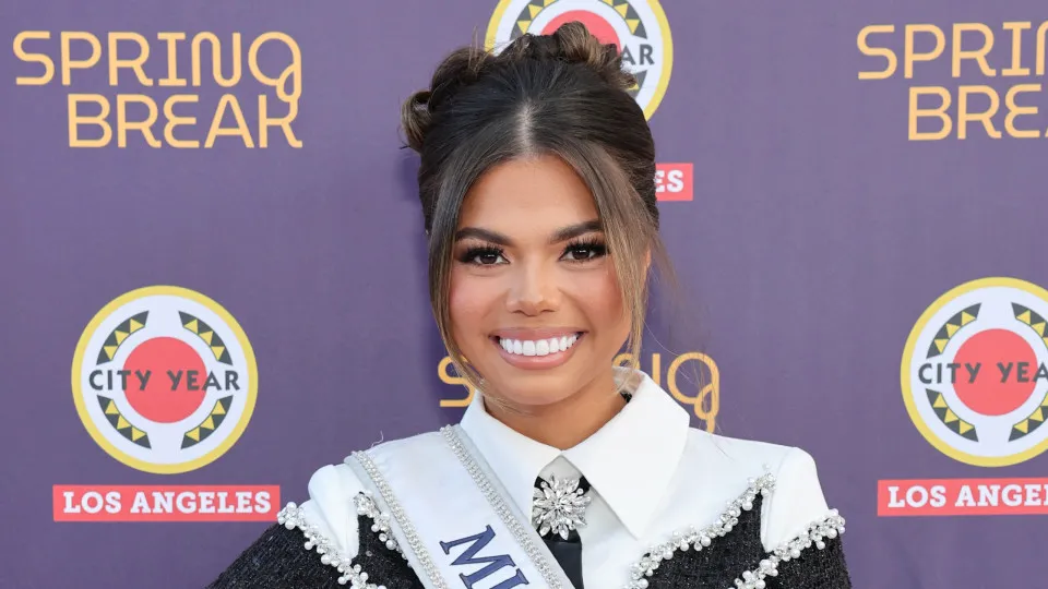 Miss EUA não vai à premiação coroar sucessora