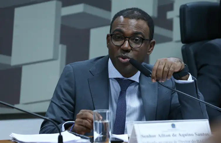 Lula Marques/ Agência Brasil Brasília (DF) 04/07/2023  Sabatina dos economistas Gabriel Muricca Galípolo e Ailton de Aquino Santos, na comissão de Assuntos Econômicos (CAE) do Senado. Foto Lula Marques/ Agência Brasil.