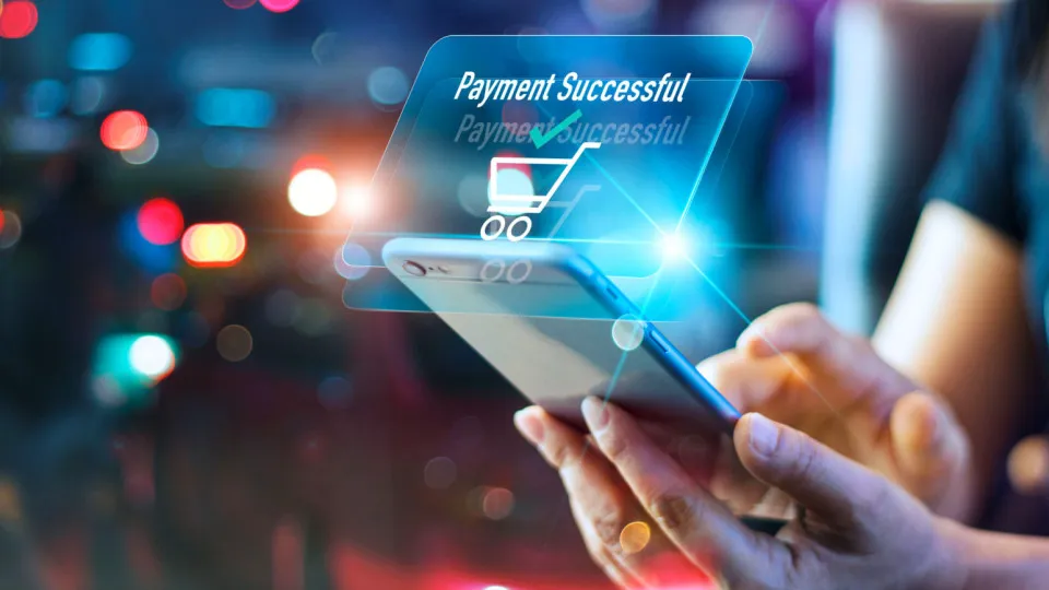 Faturamento do e-commerce deve crescer 17% na Black Friday 2025