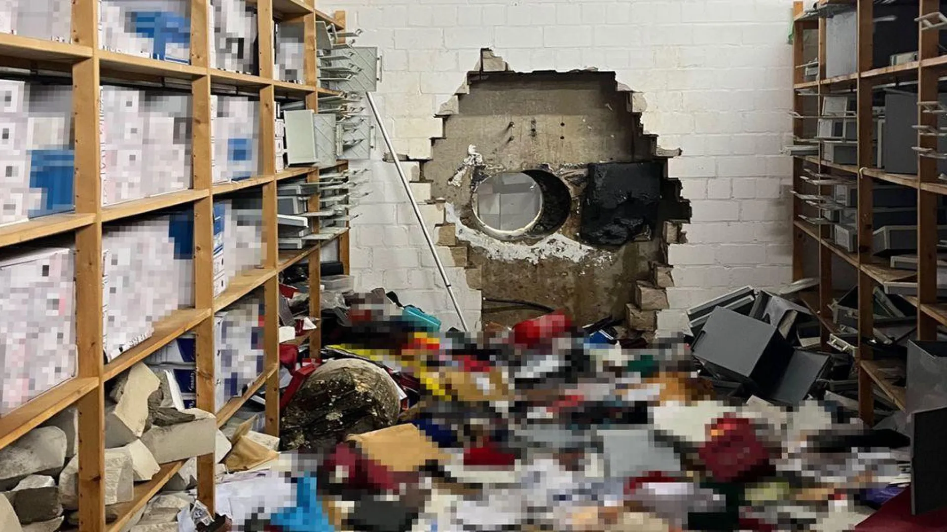 Alemanha: assaltantes arrombam cofres de banco e levam R$ 170 milhões