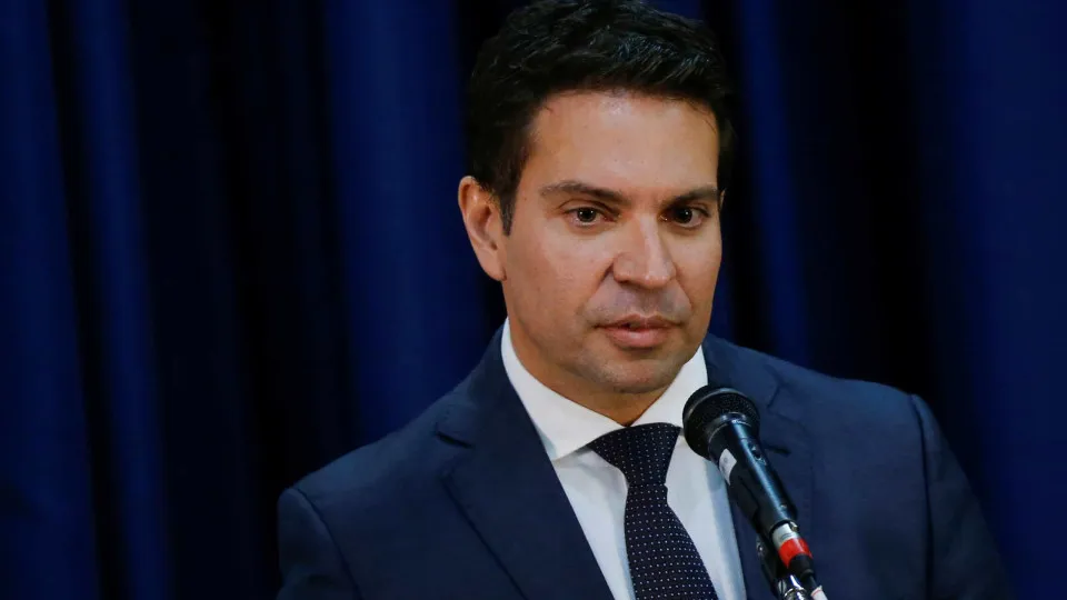 Ramagem deve renunciar no ano que vem se receber asilo dos EUA, diz líder do PL