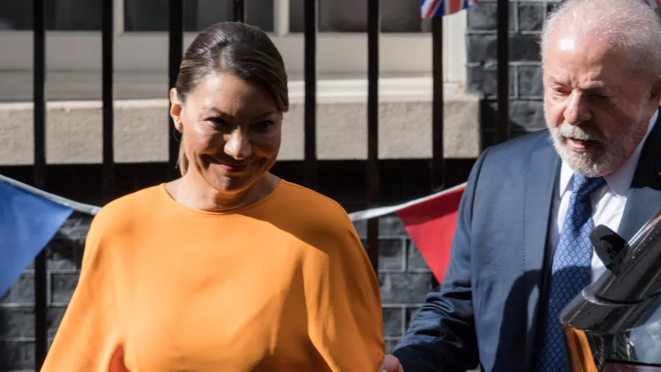 Lula e Janja visitam Roseana Sarney em hospital