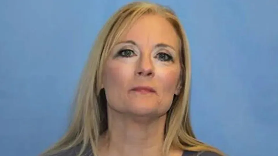 Mulher é presa por organizar sequestro de filha para lhe dar "uma lição"