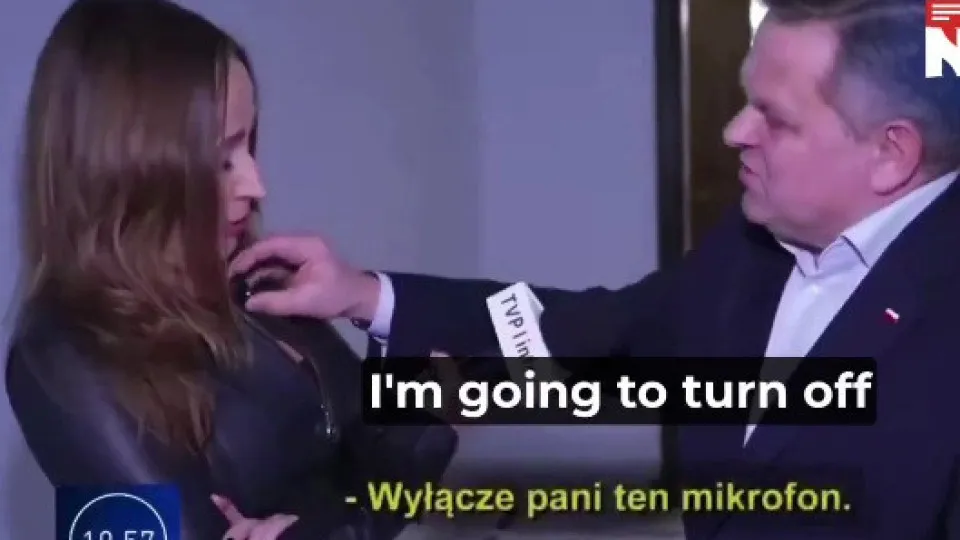 Senador polonês tenta 'calar' jornalista durante entrevista sobre guerra