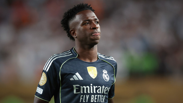 Ancelotti vai curtir o Carnaval com Ronaldo, Zeca Pagodinho e Léo Santana