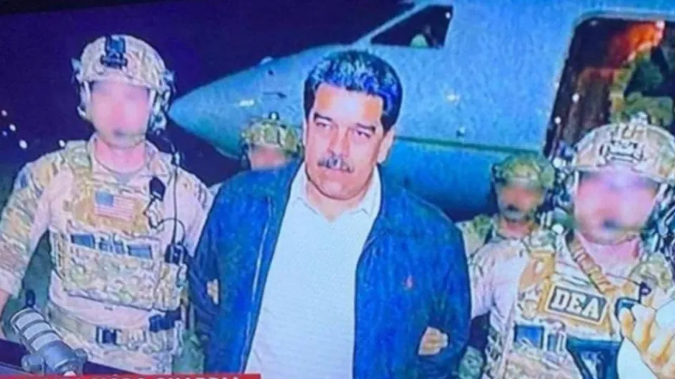 Nikolas e Eduardo Bolsonaro publicam foto que seria de Maduro preso