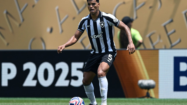 São Paulo quer dar prioridade ao Flamengo como arma para manter Marcos Antônio