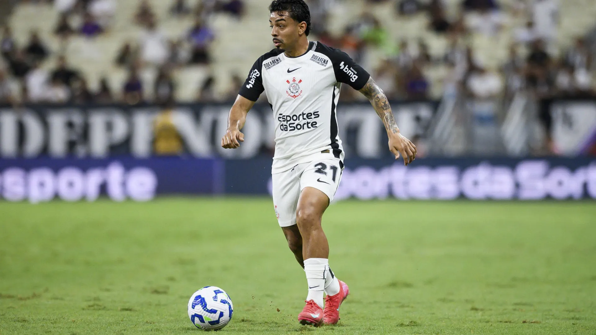 Bidu pede calma à torcida do Corinthians após protesto