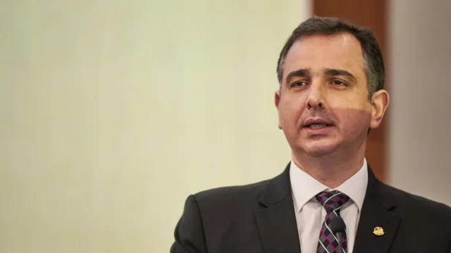 Rodrigo Pacheco toma posse como ministro do TCU
